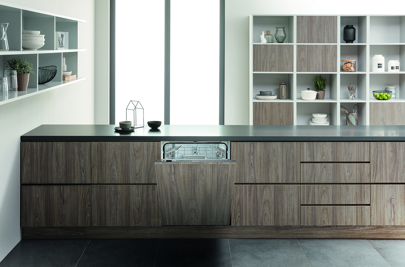 Buy the Hotpoint HIC 3B19 C UK Dishwashers | Delivery to Beckenham and the  surrounding areas. | Budget Appliances of Beckenham